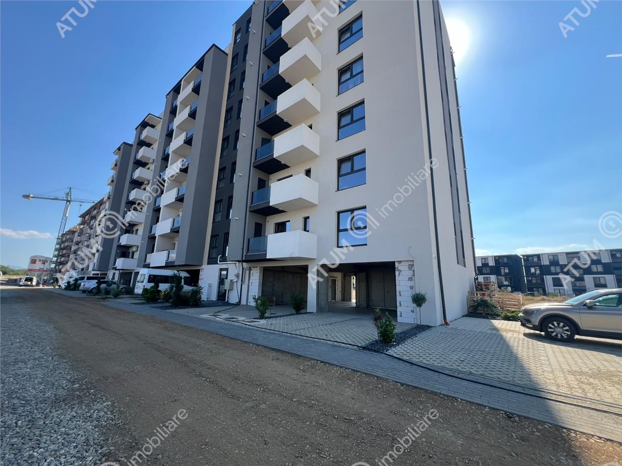 De vanzare apartament la etajul 2 cu 2 camere decomandate balcon parcare  zona Doamna Stanca din Selimbar - Sibiu