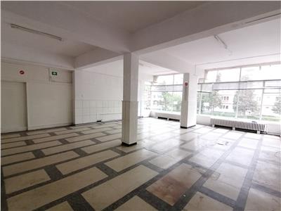 De inchiriat spatiu comercial in zona Cedonia din Sibiu