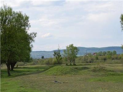 De vanzare teren intravilan 2100 mp situat in zona turistica din Porumbacu de Sus Judetul Sibiu
