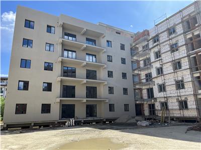 Comision 0! Apartament cu 3 camere decomandate 85 mp debara si balcon de vanzare in zona Rahovei din Sibiu