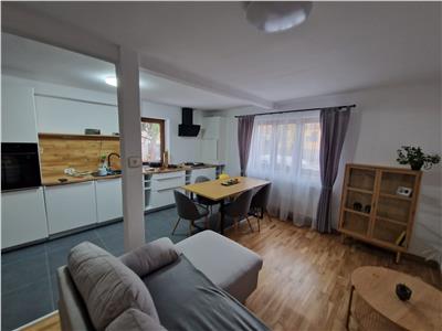Casa cu 4 camere si 2 bai de inchiriat in cartierul Turnisor din Sibiu