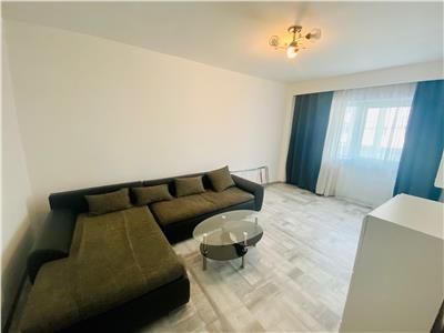 De inchiriat apartament cu 3 camere si 2 balcoane la etajul 1 in zona Vasile Aaron