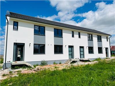 Comision 0! De vanzare casa in Sibiu cu 3 camere 2 bai pod si curte libera de 160 mp in zona Arhitectilor