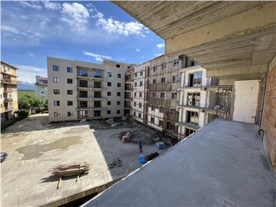 De vanzare apartament  cu 2 camere decomandate 2 balcoane la etajul 2 zona Rahovei