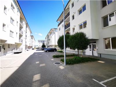 Apartament nou cu 3 camere si 2 balcoane de inchiriat in Selimbar zona Triajului