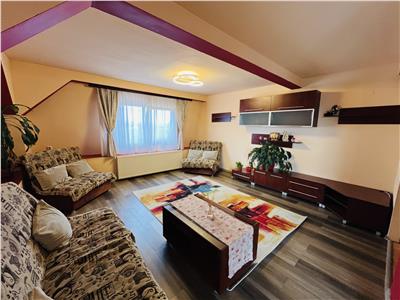De vanzare apartament cu 3 camere decomandate si balcon situat in zona Cedonia din Sibiu