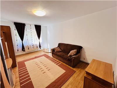 Apartament cu 2 camere si balcon situat la etajul 1 in zona Vasile Aaron din Sibiu