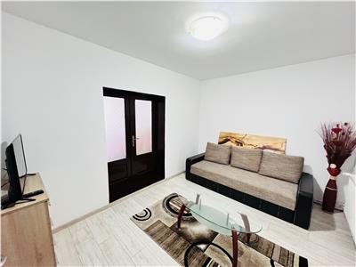 Casa individuala de vanzare cu 4 camere 2 bai deschidere la 2 strazi si teren de 395 mp situata in zona Trei Stejari din Sibiu