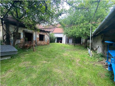 Casa cu 4 camere si anexe de vanzare in comuna Mohu din Selimbar
