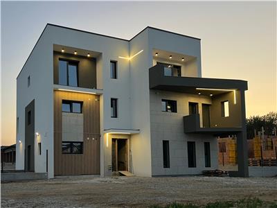 De vanzare apartament la cheie cu 3 camere si balcon zona Arhitectilor