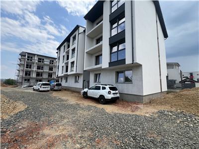 De vanzare apartament la cheie cu 2 camere decomandate etaj 1 zona Semaforului Sibiu