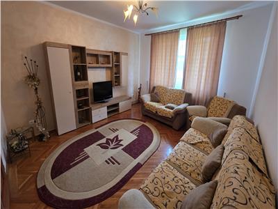 Apartament decomandat de inchiriat cu 3 camere si balcon in zona Vasile Aaron Sibiu