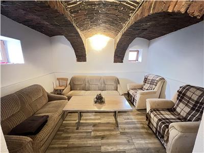 De vanzare casa individuala cu 4 camere si teren de 840 mp situata in localitatea Ludos din Sibiu