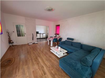 De vanzare apartament spatios cu 3 camere si loc de parcare in Arhitectilor Sibiu