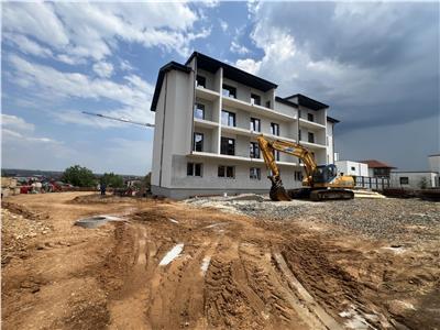 De vanzare apartament cu 3 camere decomandate 2 balcoane si loc parcare situat in Selimbar Octavian Goga