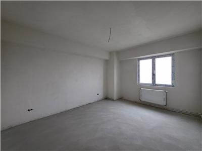 De vanzare apartament 3 camere decomandate cu balcon in zona Mihai Viteazu din Sibiu