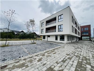 De vanzare apartament cu 2 camere balcon si loc de parcare in Selimbar zona Ion Ratiu