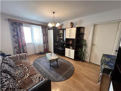 De vanzare apartament cu 3 camere balcon si pivnita situat in zona Vasile Aaron din Sibiu