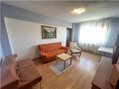 De vanzare apartament 3 camere decomandate balcon si pivnita complet mobilat si utilat in zona Lazaret din Sibiu