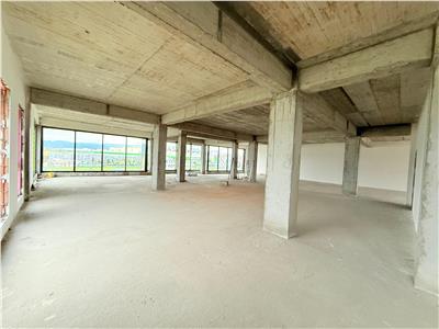 Spatiu comercial de vanzare in Sibiu 263 mp utili zona Shopping City Sibiu