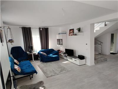 De vanzare casa cu 4 camere decomandate si gradina in zona Bavaria in Sibiu