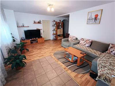 Casa spatioasa cu 5 camere 2 bai si pivnita in Sibiu zona Selimbar