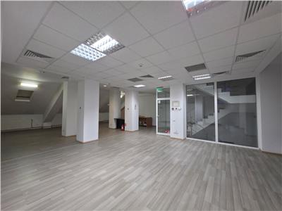 De inchiriat spatiu birouri cu 2 camere si balcon in zona Mihai Viteazu din Sibiu