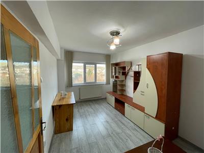 De inchiriat apartament cu 3 camere decomandate in Cisnadie Sibiu