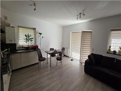 Apartament spatios de vanzare cu 3 camere in zona Calea Cisnadiei din Sibiu