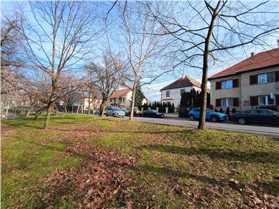 Se inchiriaza apartament cochet cu 3 camere la casa langa Parcul Sub Arini din Sibiu
