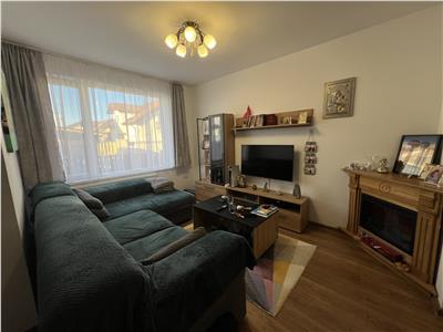 De vanzare casa cu 4 camere 2 bai si curte proprie in zona Arhitectilor