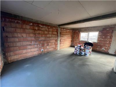 De vanzare casa individuala cu 4 camere 2 bai teren 300 mp situata in Sura Mica din Sibiu