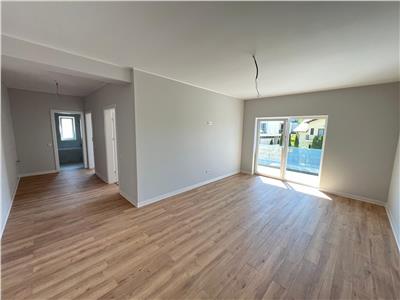 De vanzare apartament finisat la cheie cu 3 camere si balcon zona Pictor Brana Selimbar