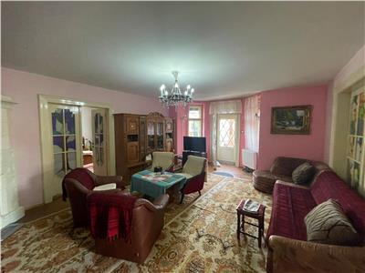 De inchiriat casa individuala cu teren de 500 mp in zona Sub Arini din Sibiu