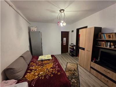 Garsoniera de vanzare in zona Calea Surii Mici din Sibiu