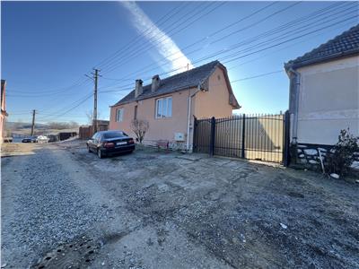 De vanzare casa individuala cu teren de 600 mp situata in Slimnic