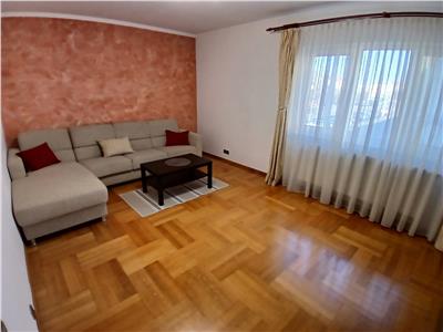 De inchiriat apartament cu 2 camere decomandate si balcon in zona Strand din Sibiu