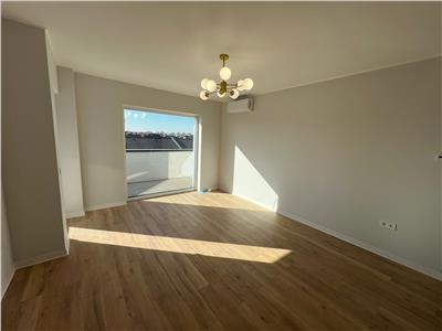 De vanzare apartament la cheie cu 3 camere gradina loc parcare zona Pictor Brana Selimbar