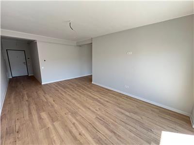 De vanzare apartament la cheie cu 3 camere gradina loc parcare zona Pictor Brana Selimbar
