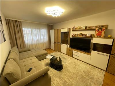 De vanzare apartament cu 3 camere decomandate si pivnita in zona Turnisor din Sibiu