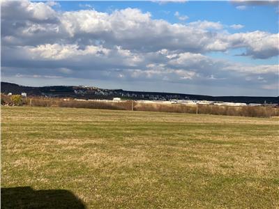 De vanzare teren extravilan de 620 mp pentru investitie situat in Cristian