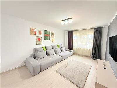 Apartament cu 2 camere decomandate de vanzare in Sibiu cu pivnita zona Vasile Aaron