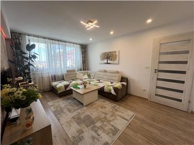 De vanzare apartament renovat cu 3 camere in zona Rahovei din Sibiu