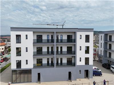 De vanzare apartament la cheie cu 3 camere 2 bai si 2 balcoane zona Pictor Brana