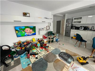 De vanzare apartament cu 2 camere decomandate si loc parcare in Selimbar Sibiu