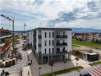 Apartament de vanzare la cheie cu 2 camere balcon si loc parcare zona Pictor Brana din Selimbar