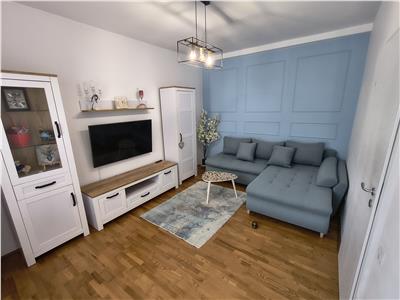 Apartament modern cu 2 camere decomandate balcon și 2 parcari private in Sibiu