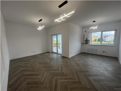 Apartament finisat la cheie cu 3 camere 2 bai 2 balcoane etaj 2 Pictor Brana