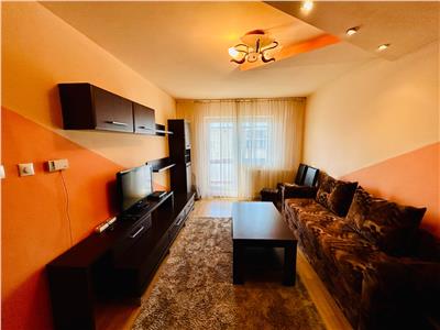 Apartament cu 3 camere decoamndate de inchiriat in zona Mihai Viteazu din Sibiu