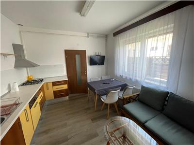 De inchiriat apartament cu o camera la casa cu pivnita si curte proprie in zona Piata Cluj din Sibiu